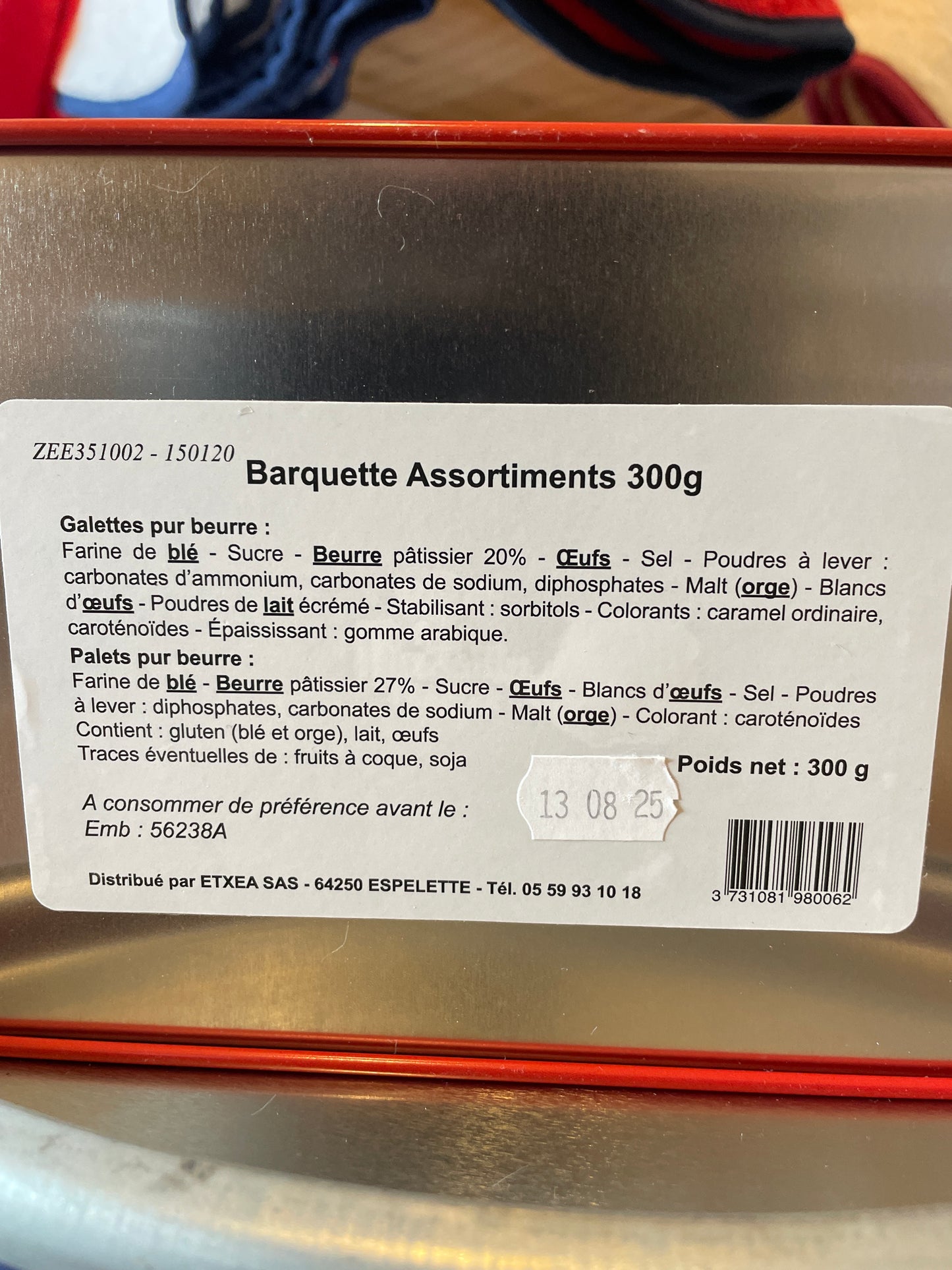 Boîte à gâteau décor Pays basque avec assortiment gâteau 300gr « ETXEA »