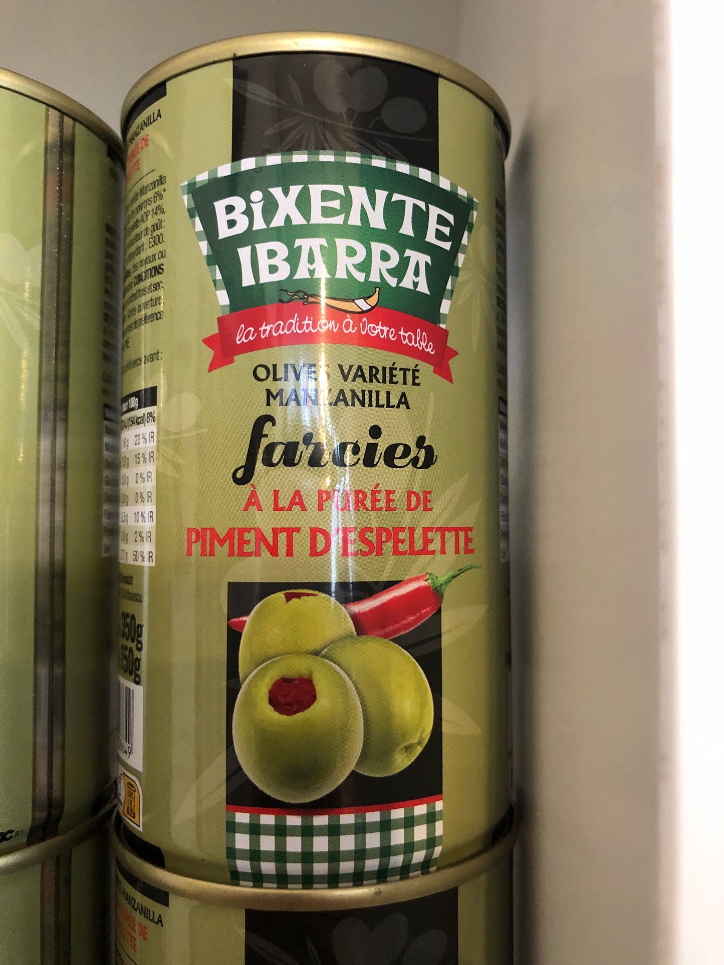 Olives farcies au piment d'Espelette "Bixente Ibarra"